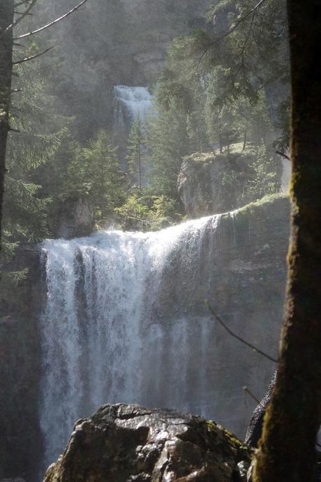 savoie randonnée balade chartreuse isère cirque saint meme cascade