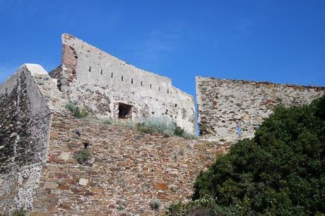 var porquerolles fort alycastre