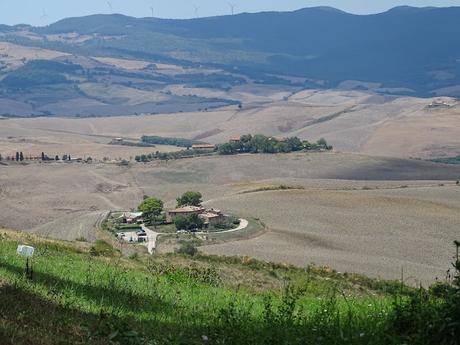 En route vers Col Di Val d'Elsa en passant par Volterra & San Gimignano