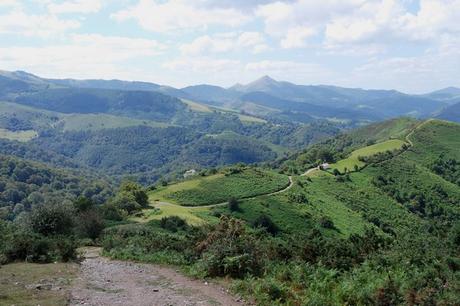 pays basque ainhoa randonnée facile pyrénées panoramique la rhune