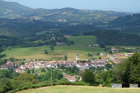 pays basque ainhoa randonnée facile pyrénées panoramique la rhune