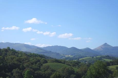 pays basque ainhoa randonnée facile pyrénées panoramique la rhune