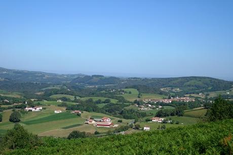pays basque ainhoa randonnée facile pyrénées panoramique la rhune
