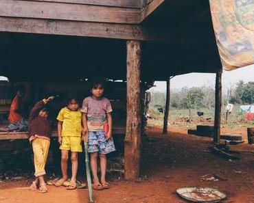 Plateau des Bolovens, Paksong et son café