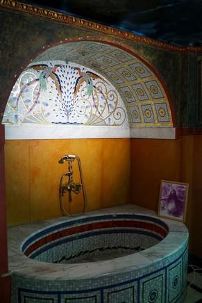 vienna vienne otto wagner villa ernst fuchs museum hütteldorf penzing roman bath bains romains