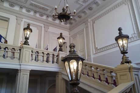 bratislava vieille ville centre palais primatial escalier intérieur