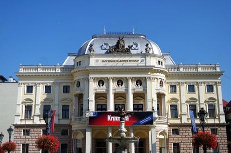 bratislava vieille ville centre théâtre national