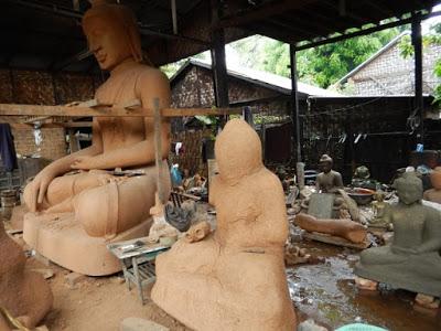 Les artisans de Mandalay - Birmanie