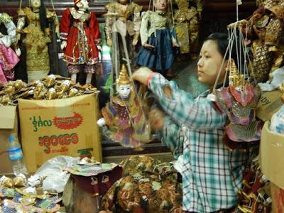 Les artisans de Mandalay - Birmanie