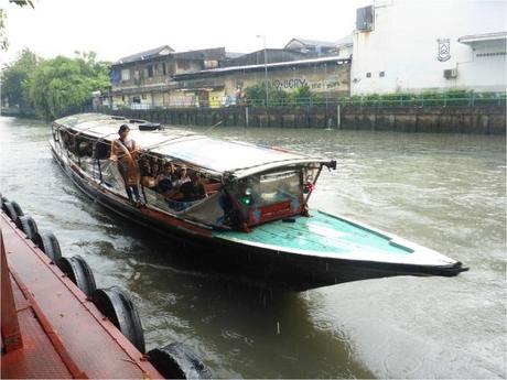 bangkok-bateau-bus-exterieur