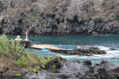 Açores Sao Miguel piscine de Caloura