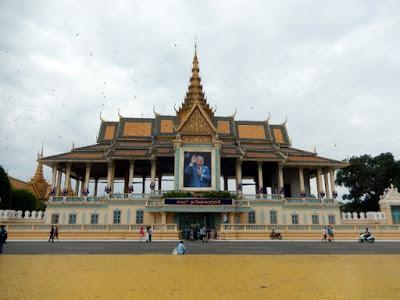 Phnom Penh promenade dans la capitale