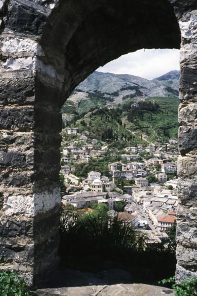 Girokastra, Albanie. 2004