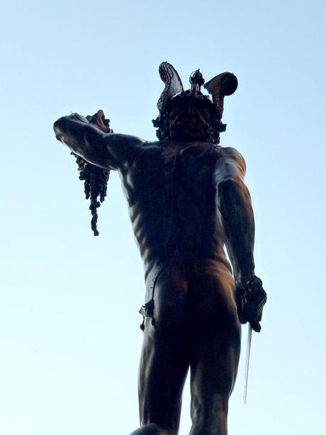 Florence - jour 1 - 102 - Piazza della Signoria - Loggia dei Lanzi - Persée par Benvenuto Cellini