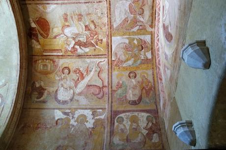 vienne france saint-savin abbaye fresques