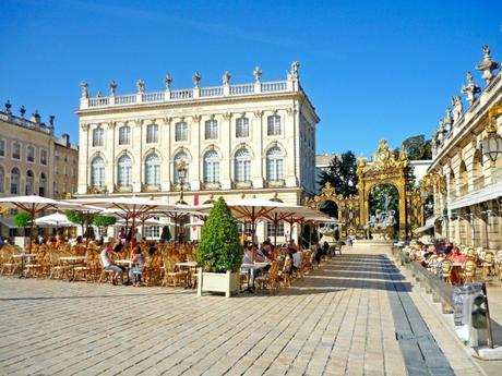 Ceux qui connaissent bien la Lorraine savent que la Place Stanislas est la plus belle place d'Europe !! © French Moments