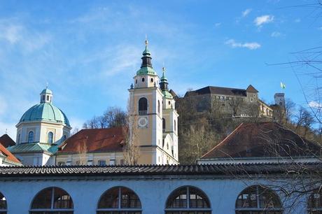 ljubljana ljubljanica cathédrale château marché central