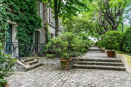 Dans les rues de Montmartre