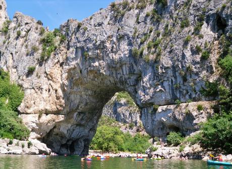 5 bonnes raisons de ne pas venir en Ardèche 5 bonnes raisons de ne pas venir en Ardèche