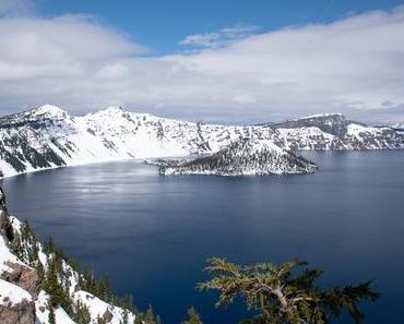 Crater Lake sous la neige
